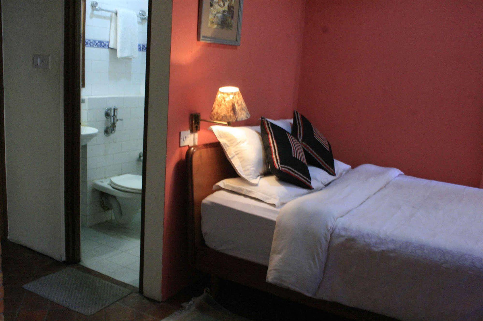 Heritage Home Hotel And Guest House Kathmandu Exterior photo