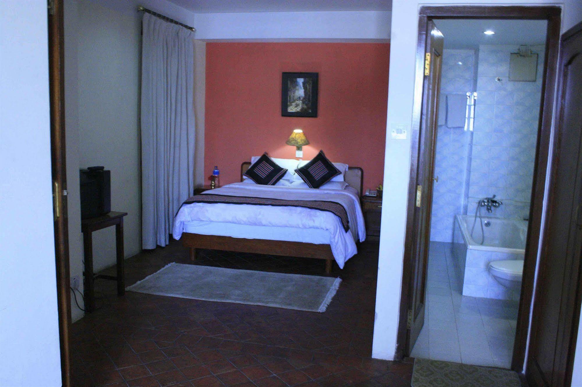 Heritage Home Hotel And Guest House Kathmandu Exterior photo